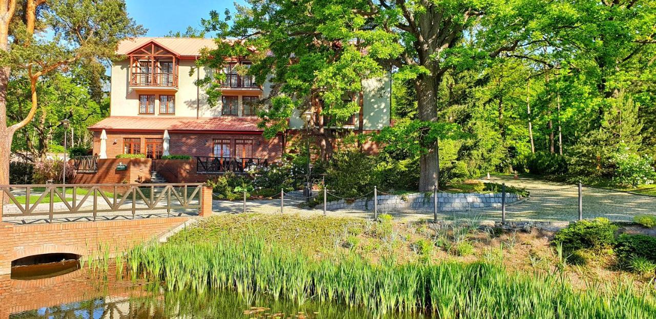 Stacja Nowa Gdynia Bed & Breakfast Aquapark ซเกียร์ซ ภายนอก รูปภาพ