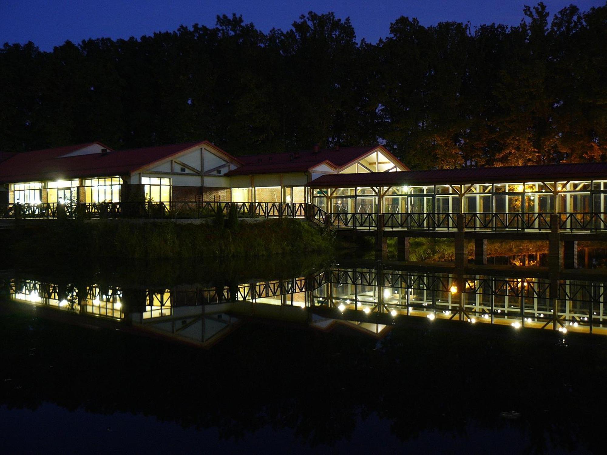 Stacja Nowa Gdynia Bed & Breakfast Aquapark ซเกียร์ซ ภายนอก รูปภาพ