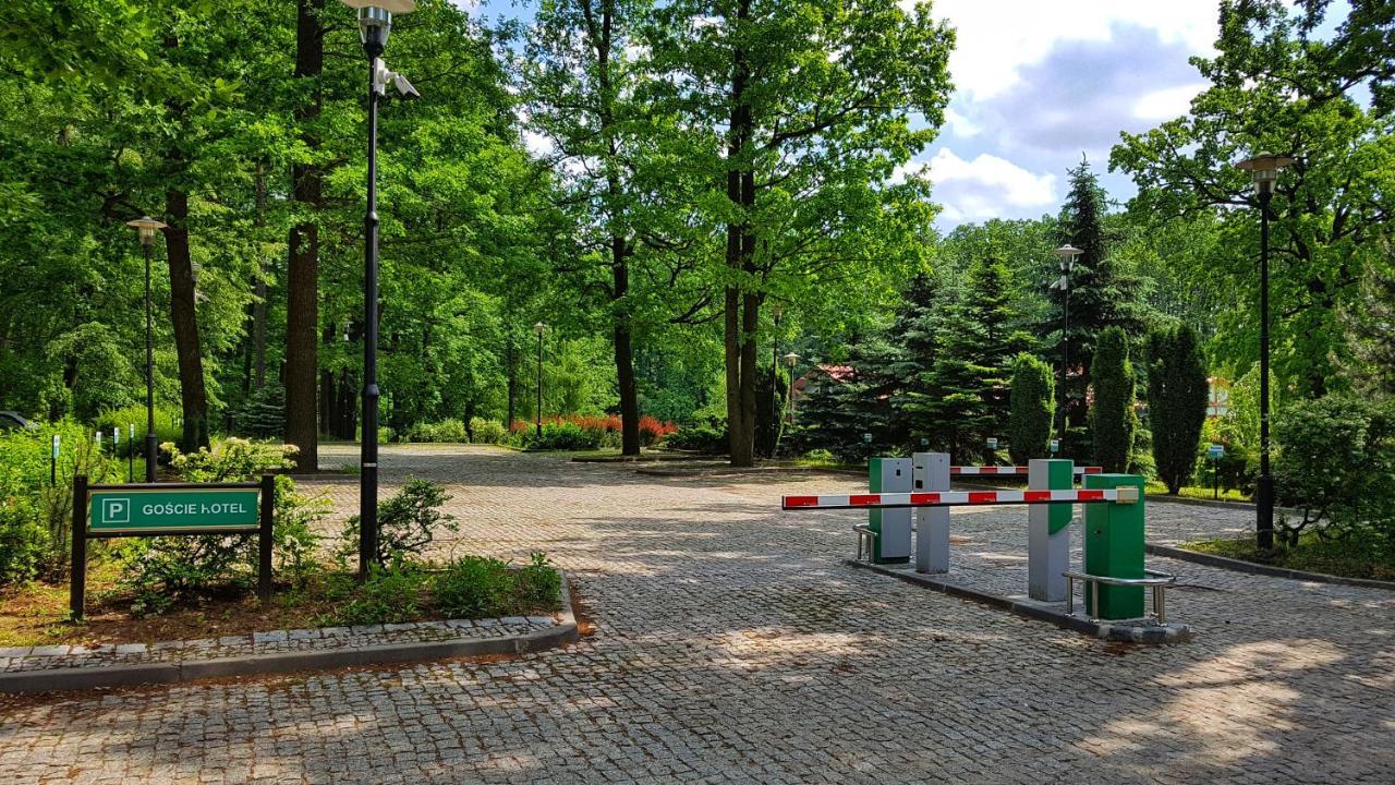 Stacja Nowa Gdynia Bed & Breakfast Aquapark ซเกียร์ซ ภายนอก รูปภาพ